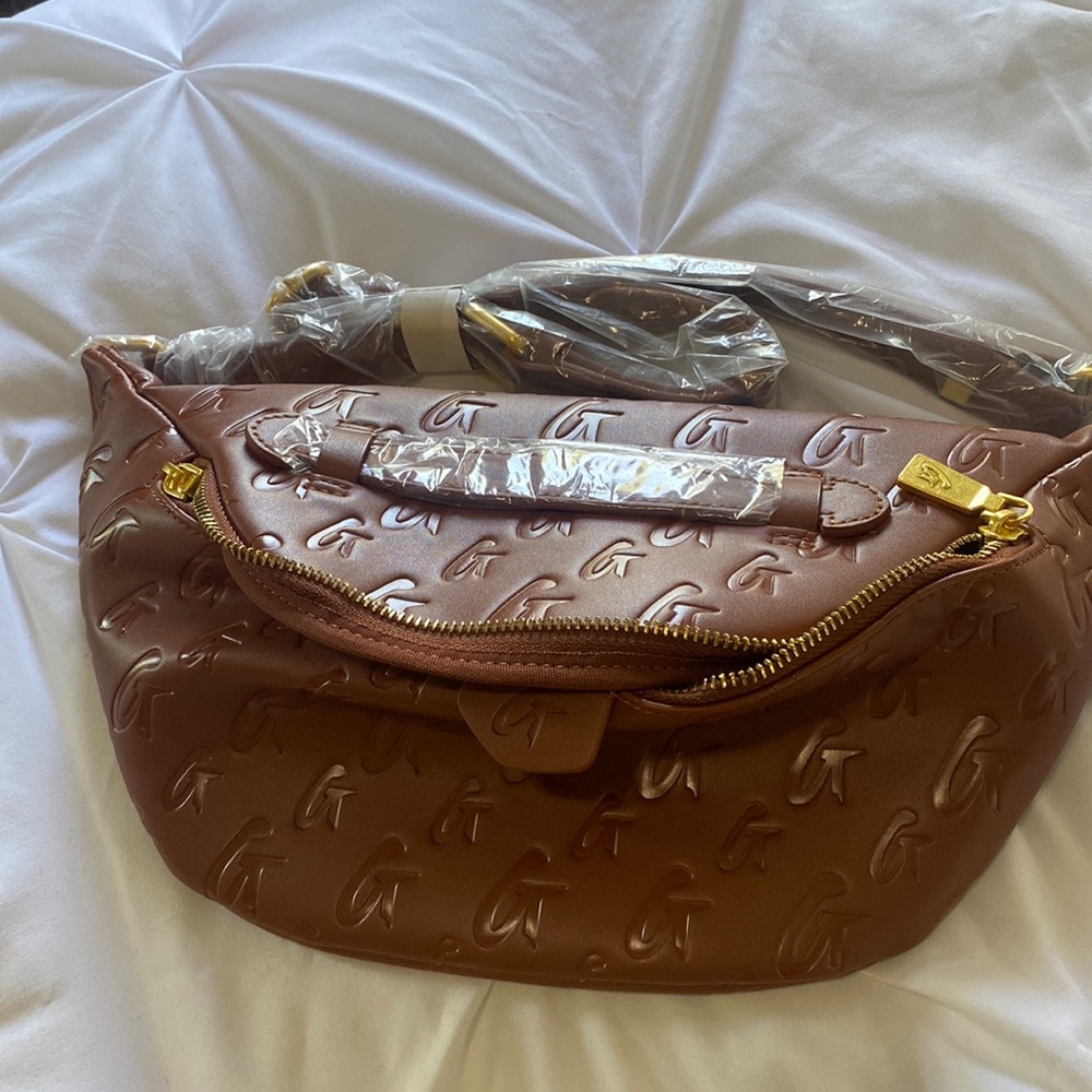 New Glamaholic brown Fanny pac
